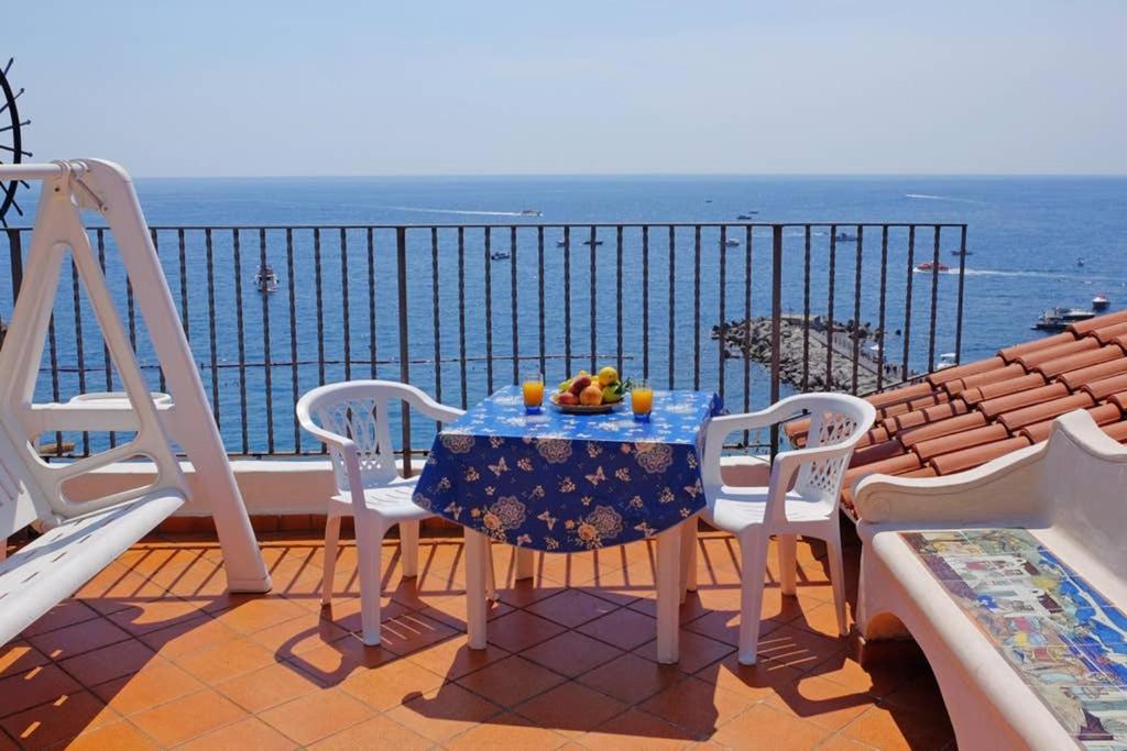 Mamma Rosanna - Apartment In Amalfi With Terrace Exterior foto